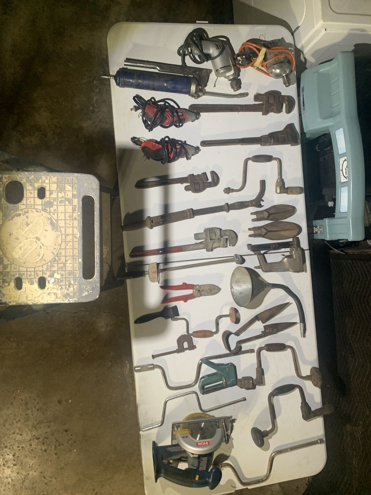 Old Tools Tools & Machinery