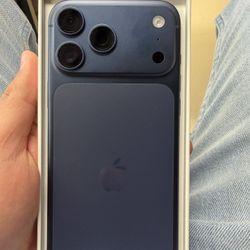 iPhone 17 Pro Max (512 Gb) No Sim Restriction 