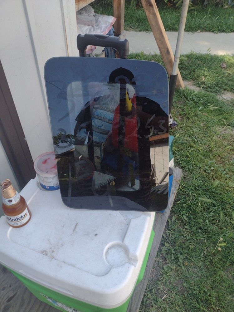 Ford Ranger Side Window