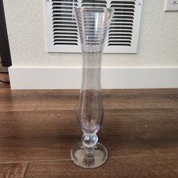 glass vase 11.25 inch Height, good condition 