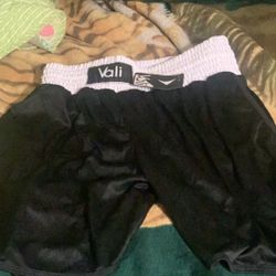vali boxing trunks 