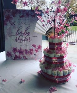 Diaper cakes for baby shower