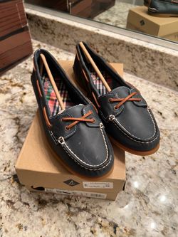 Sperrys Womens Size 8 New Navy