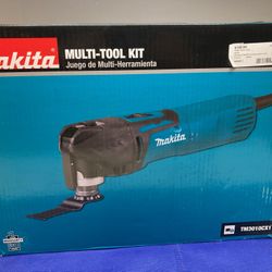 Makita TM3010CX1 Oscillating Multi-Tool Kit 