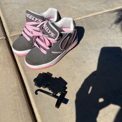 Size 13 Girls Heelys