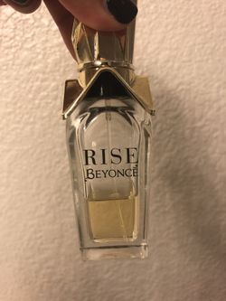 Beyoncé Rise fragrance