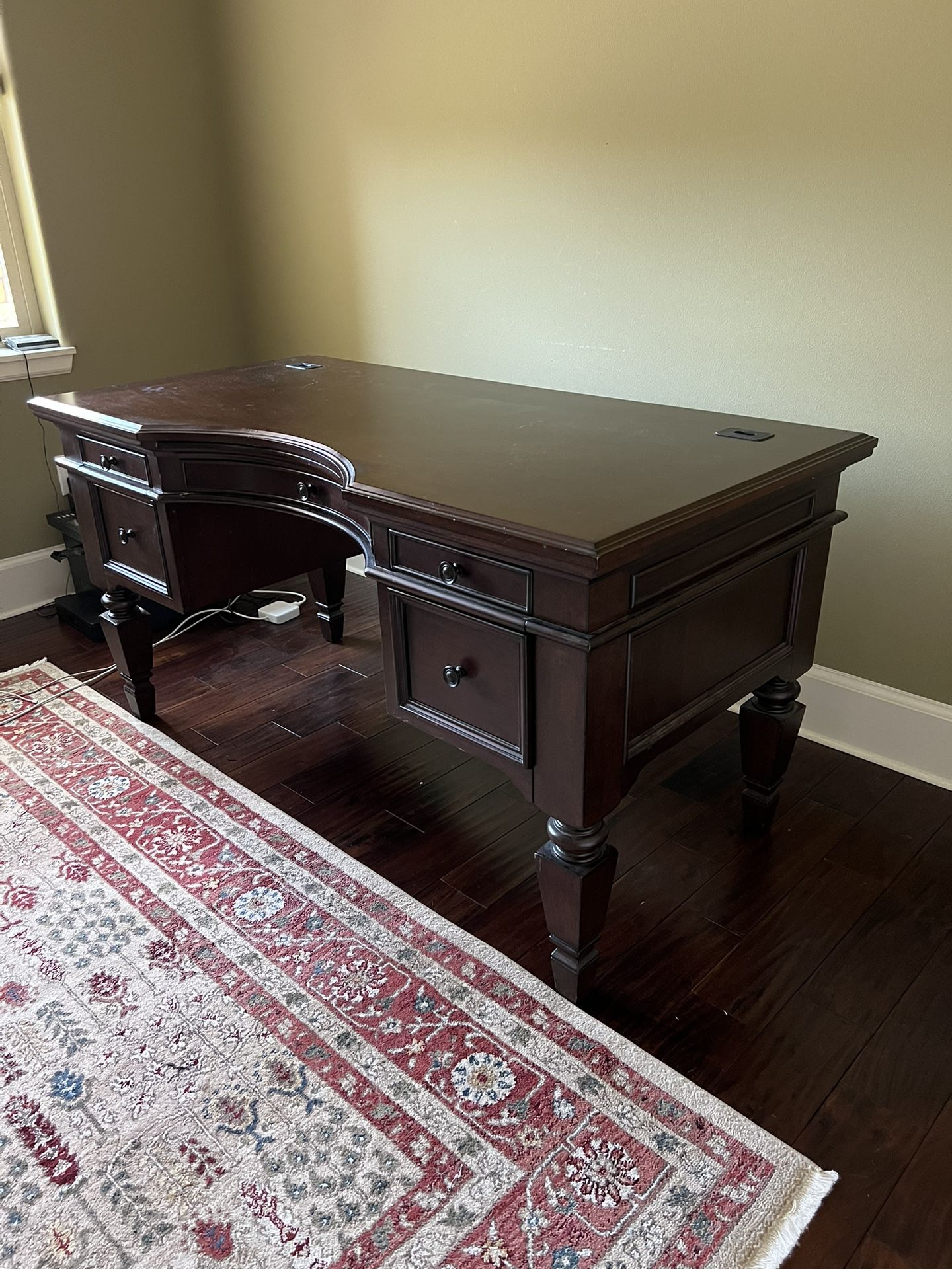 Office Desk