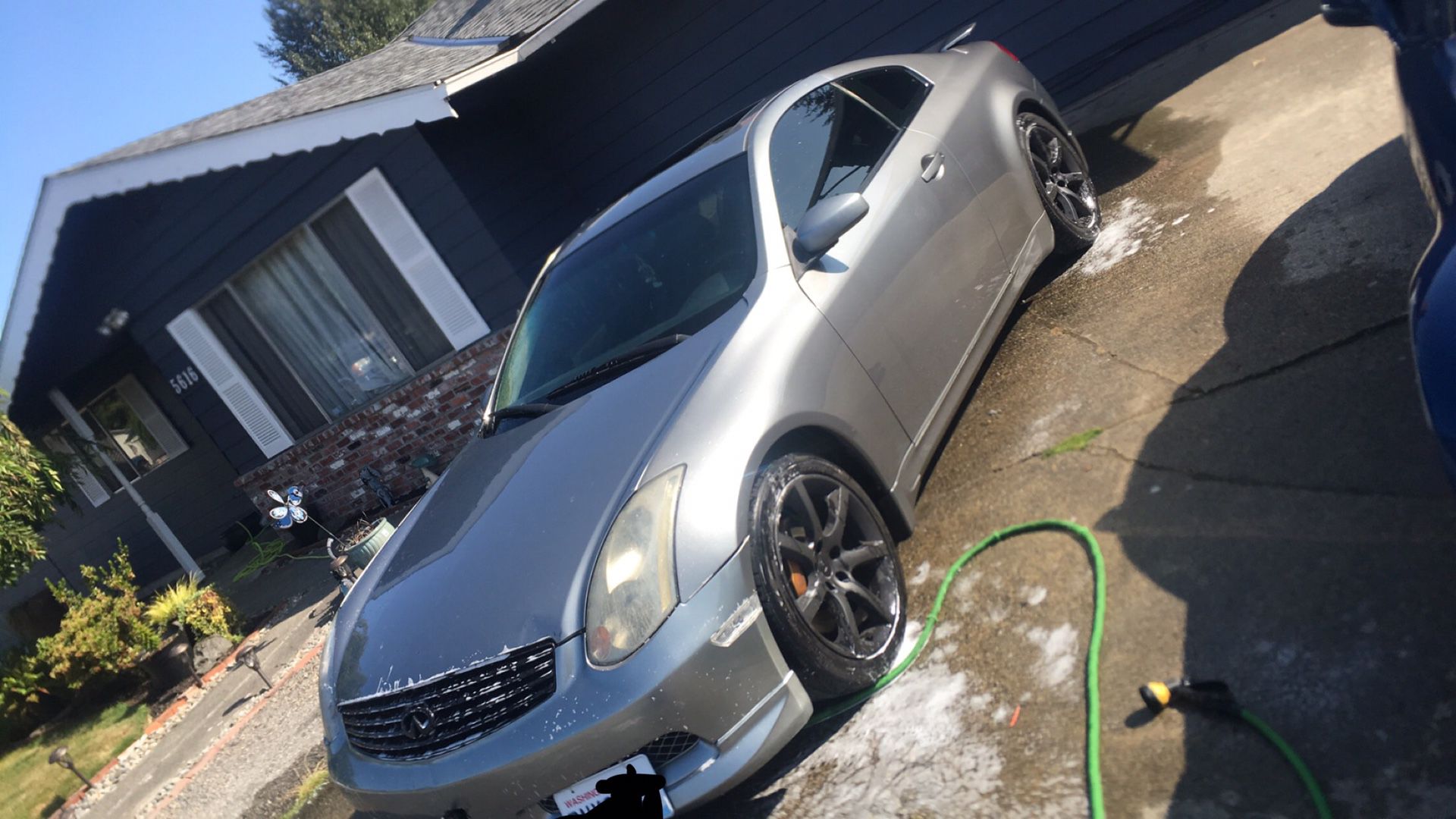 Infiniti g35 part out
