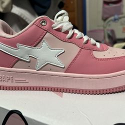 Bapesta x Hello Kitty  Collab 