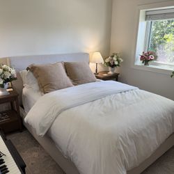 Queen Upholstered Bed Frame 