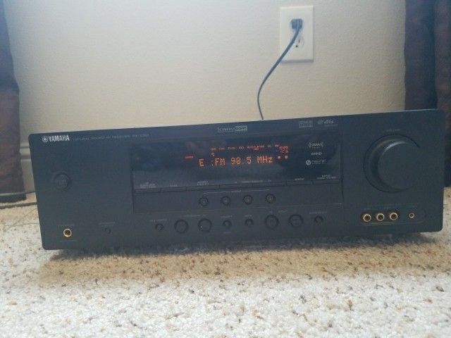 Yamaha stereo receiver