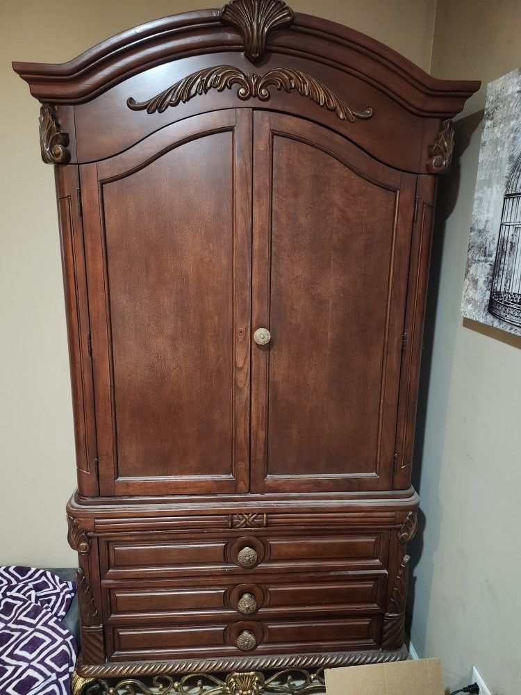 Bedroom Set