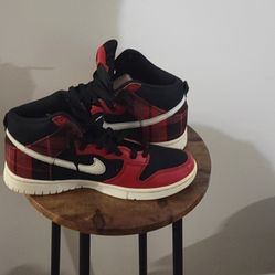 Dunk High Retro SE "Tartan Plaid