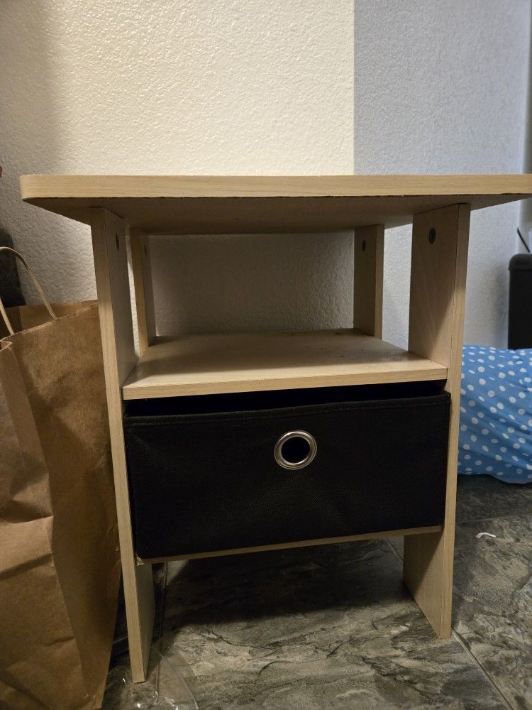 Furinno Andrey End Table