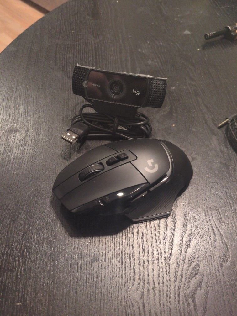 Logitech G502 X LIGHTSPEED wireless gaming mouse/Logitech C922 PRO Stream 1080 Webcam for HD Video Streaming