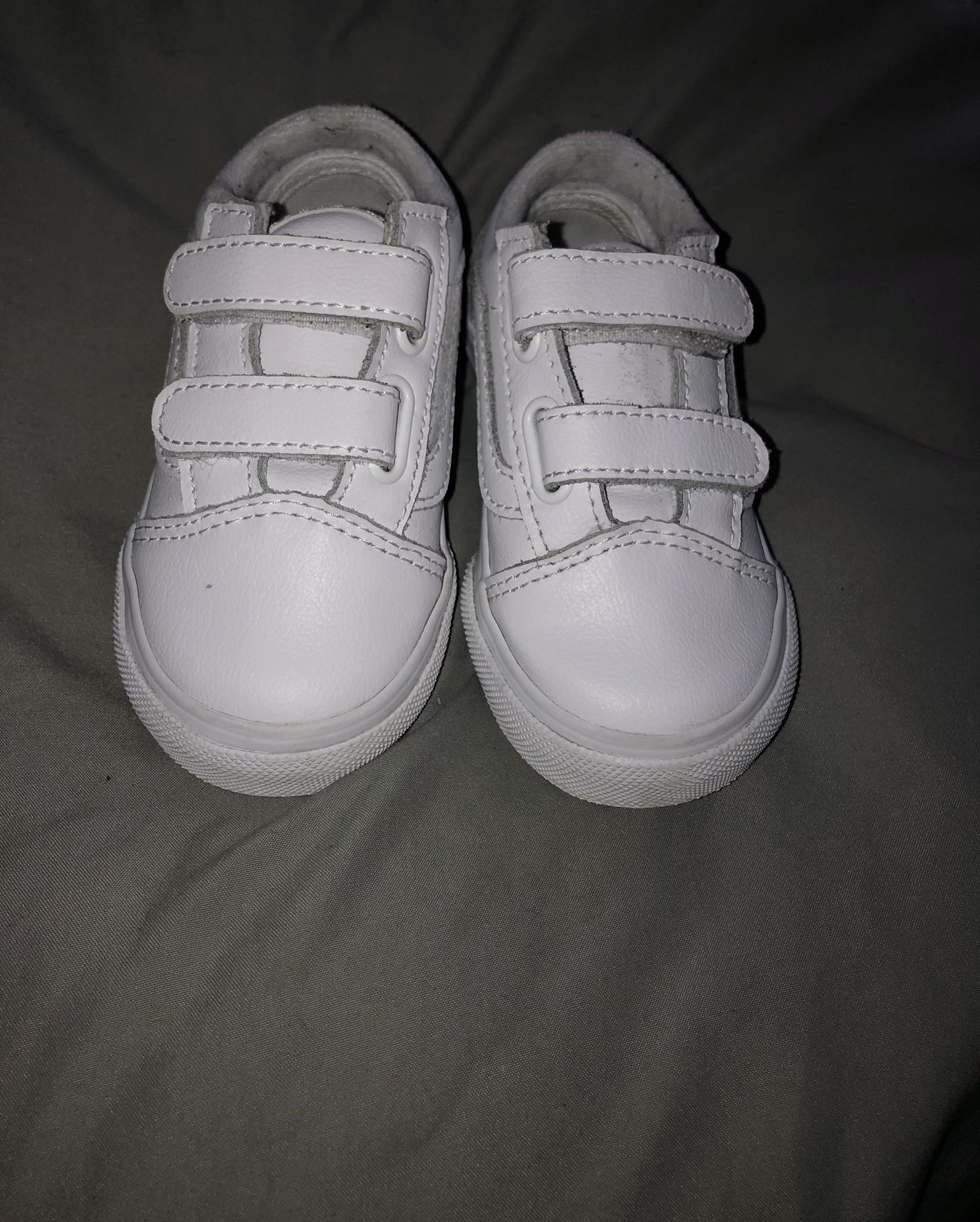 Old Skool White Vans