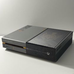 LIMITED EDITION AW Xbox One | Excellent Condition | Ready To Play
