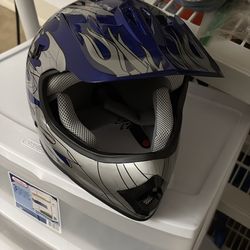 Motorcycle helmet kids sized