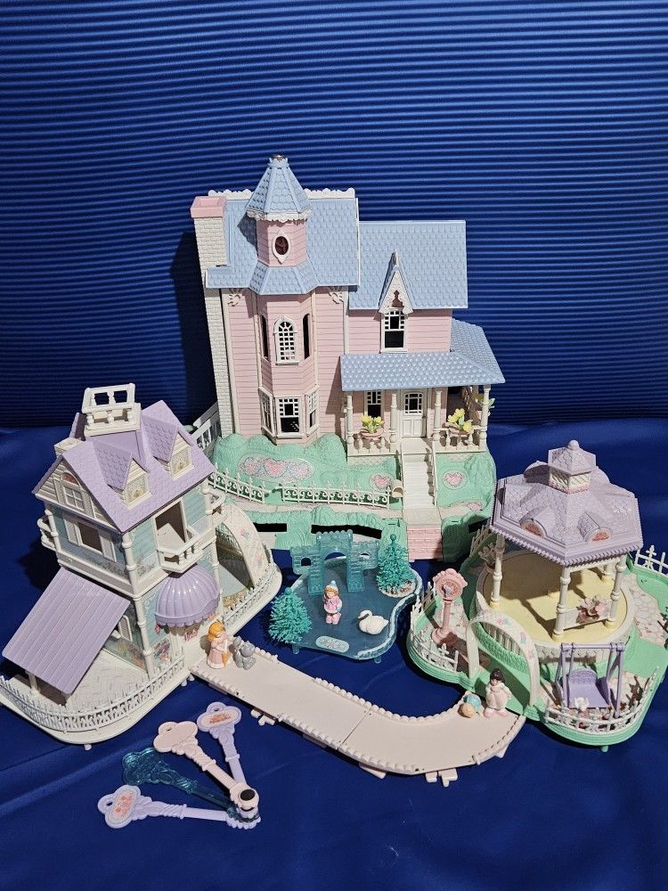 Vintage Fisher-Price Precious Places Magic Key Mansion Dollhouse Set