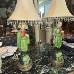 Pair of Asian-inspired MCM Mid-Century modern figural table lamps, porcelain antique/vintage