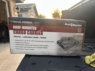 Cargo carrier