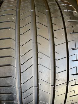 305-30-20 Pirelli new tires high performance