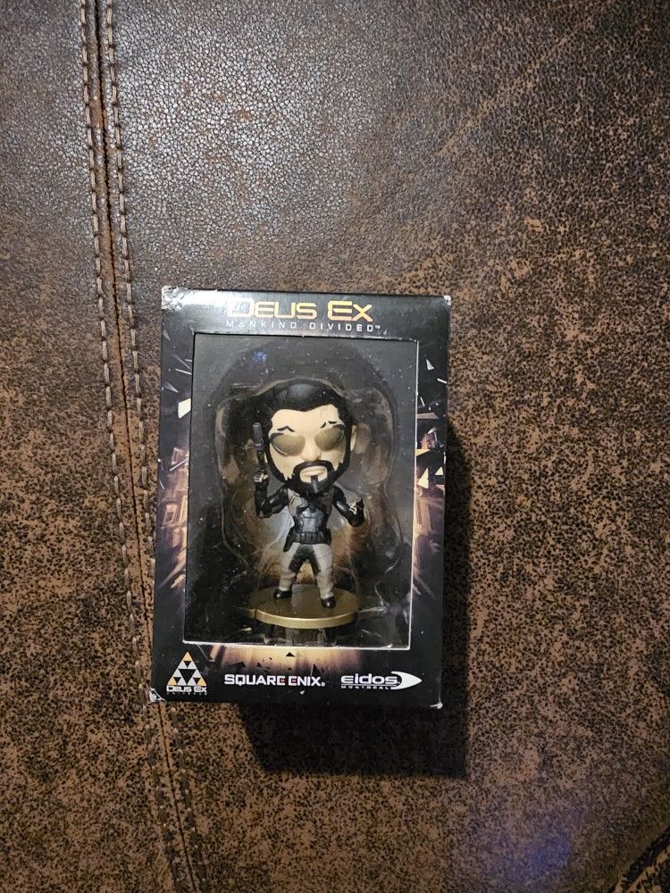 Deus Ex: Mankind Divided Adam Jensen 3" Figure Loot Crate Gaming Aug. 2016 NIB