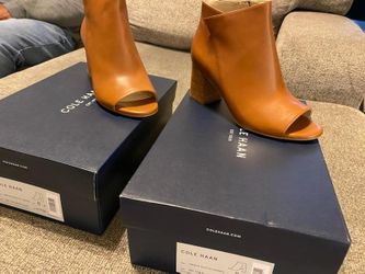 COLE HAAN BOOTS Sz 8