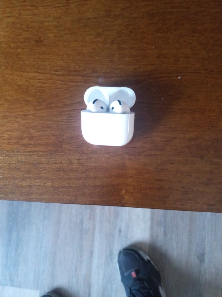Apple Air Pods 4 Generation