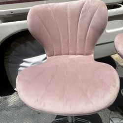 pink chairs 
