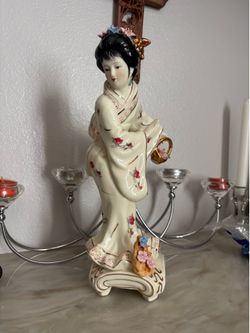Ceramic geisha