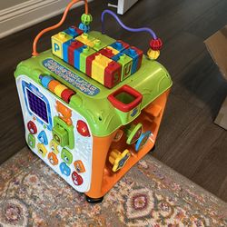 VTech Ultimate Alphabet Activity Cube