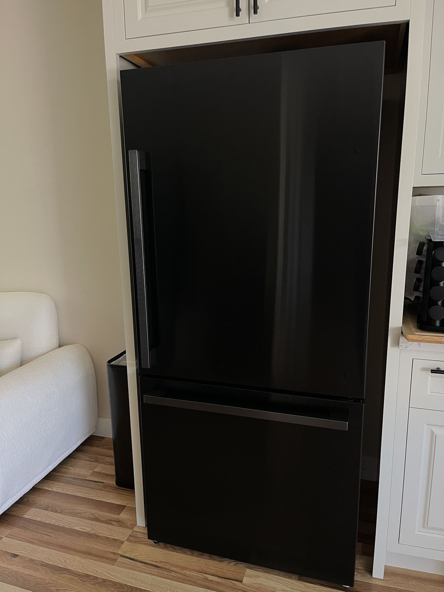 Hi Sense Refrigerator