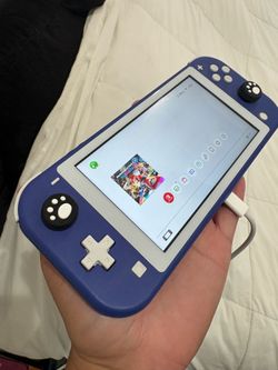 NINTENDO SWITCH LITE WITH MARIO KART, NEW SCREEN PROTECTOR +