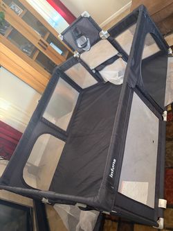 Infans Portable Baby Play Yard Travel Crib