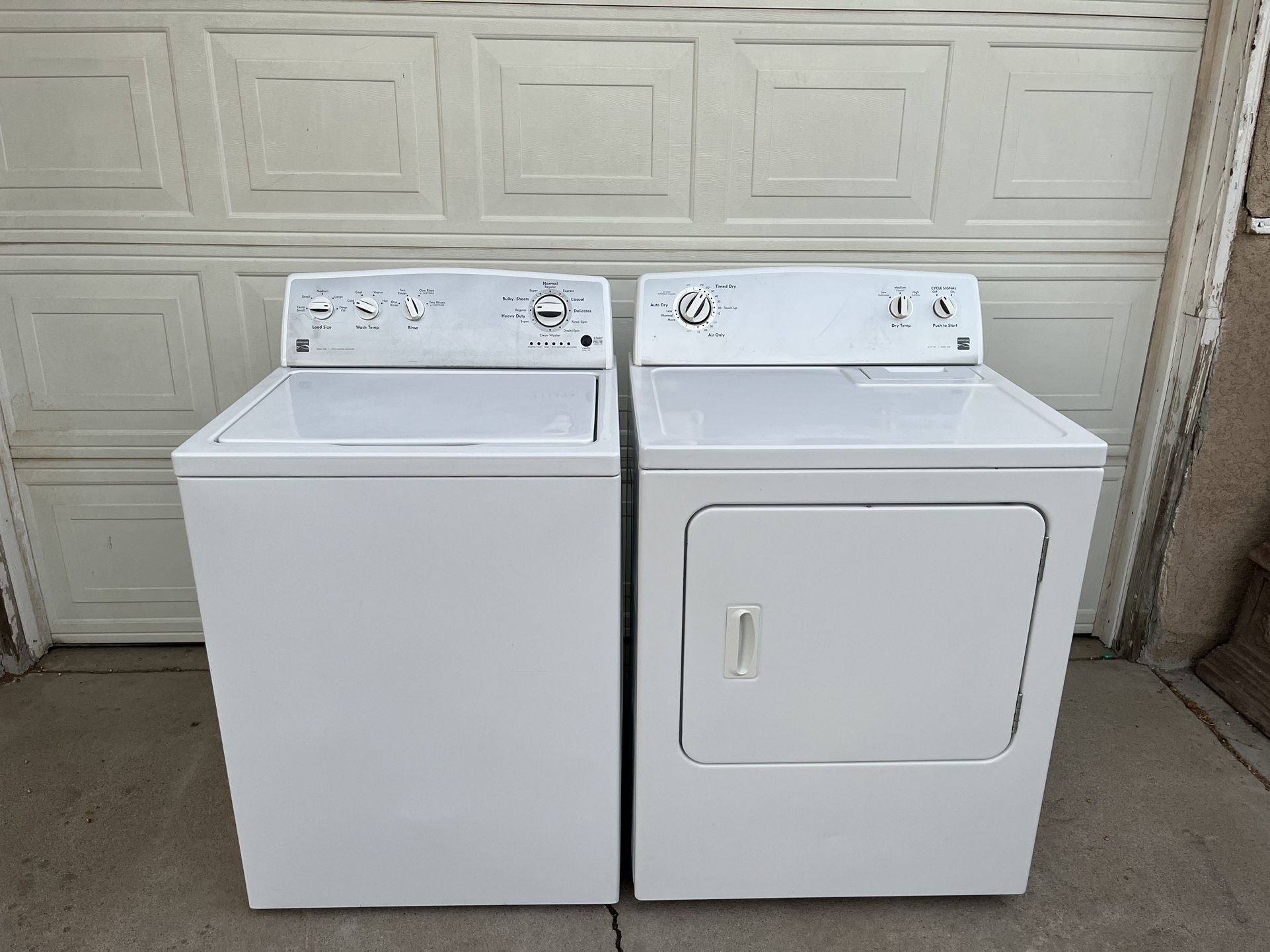 Kenmore 400 Series Top Load Washer And Kenmore 400 Series Electric Dryer Set