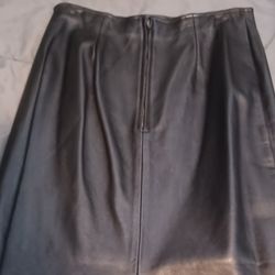 Firenze Santa Barbara leather skirt