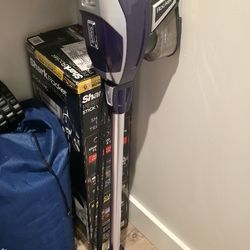 Shark vacuum Cleaner 
