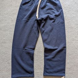 Supreme Small Box Drawstring Navy Sweatpant (26SS) Mens Large