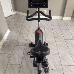 PROFORM PRO TC EXERCISE BIKE  IN LIKE NEW CONDITION