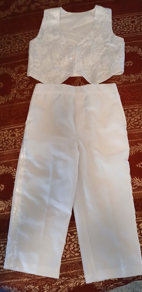 Boys 4T 2 PC White Suit Set