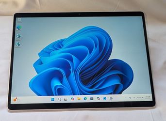 LIKE NEW MICROSOFT SURFACE PRO 9 WINDOWS TABLET i5 Windows 11 PRO