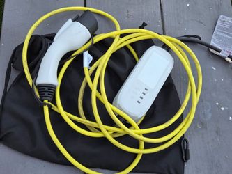 Portable EV charger