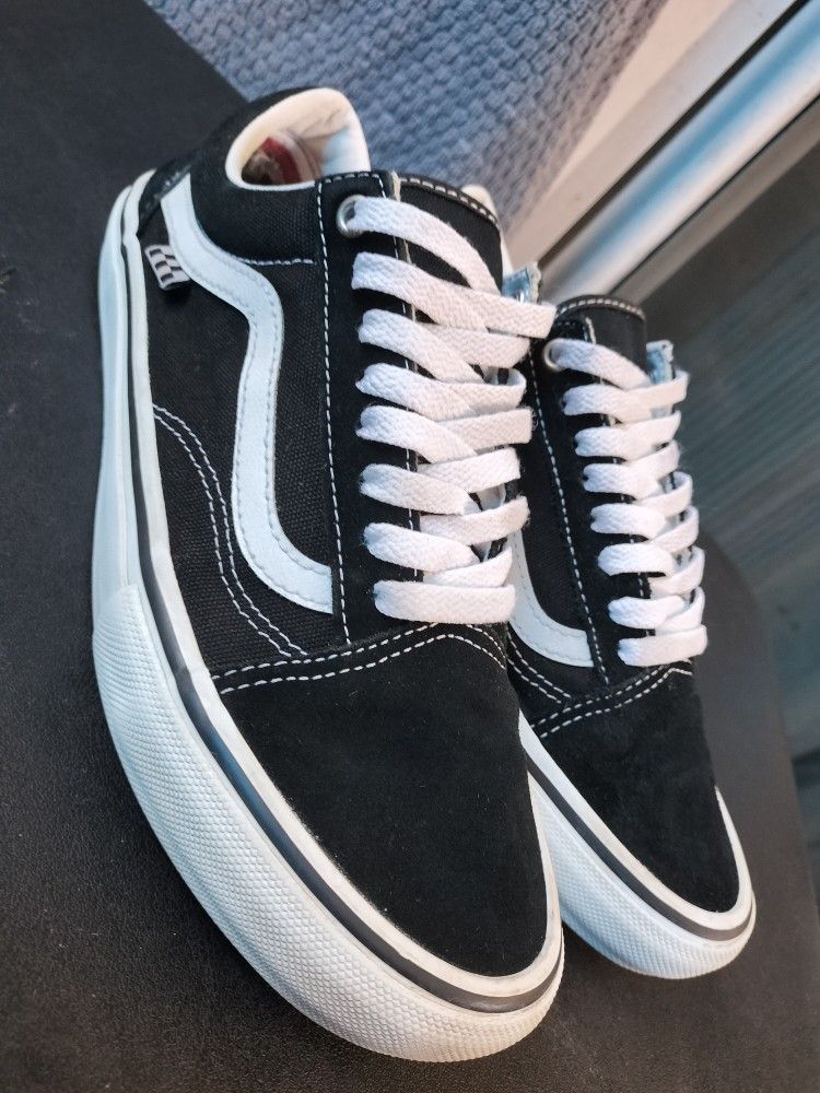 Vans 