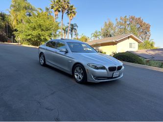 2011 BMW 528i