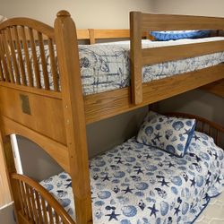 BUNK BED