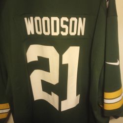 Charles Woodson Jersey 