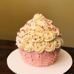 Wilton Giant Metal Large Cupcake PAN