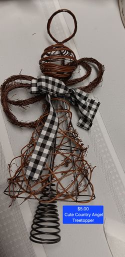 Farmhouse Country Angel Treetopper