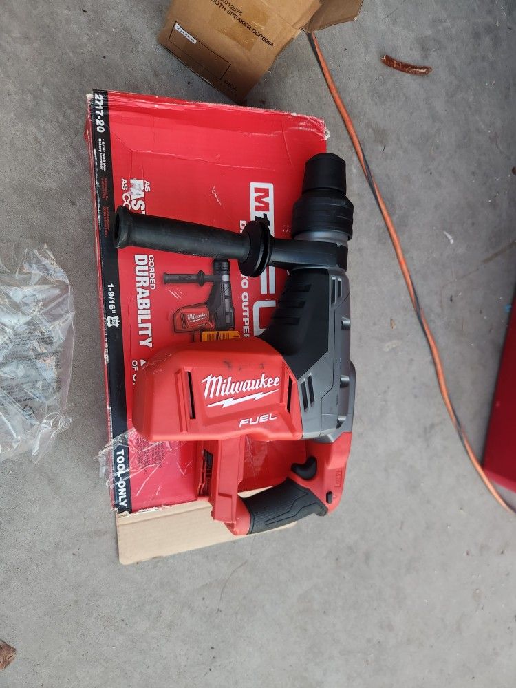 Milwaukee M18 Fuel 1 9/16" Sds Rotary Hammer Drill ( Tool Only)